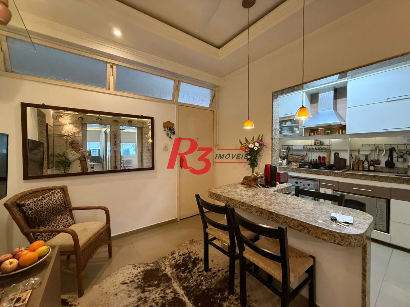 Apartamento com 2 dormitórios à venda, 55 m² por R$ 435.000,00 - José Menino - Santos/SP