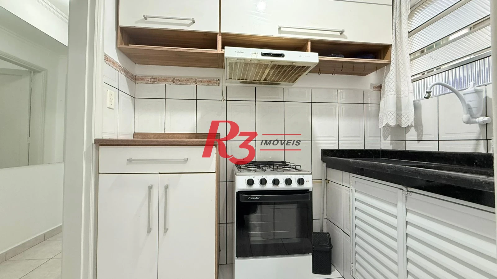 Apartamento com 1 dormitório à venda, 38 m² por R$ 299.900,00 - José Menino - Santos/SP