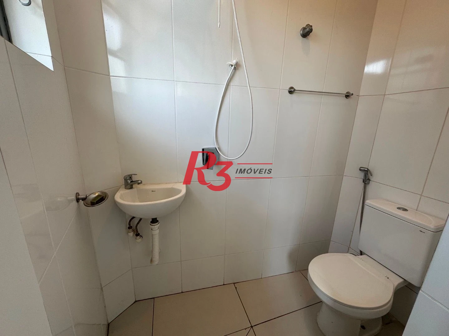 Apartamento com 3 dormitórios para alugar, 100 m² por R$ 3.500,00/mês - Embaré - Santos/SP