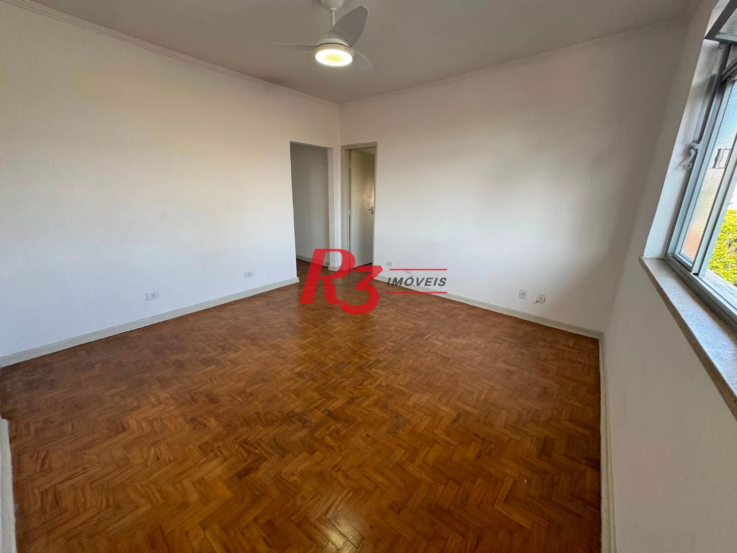 Apartamento com 3 dormitórios para alugar, 100 m² por R$ 3.500,00/mês - Embaré - Santos/SP
