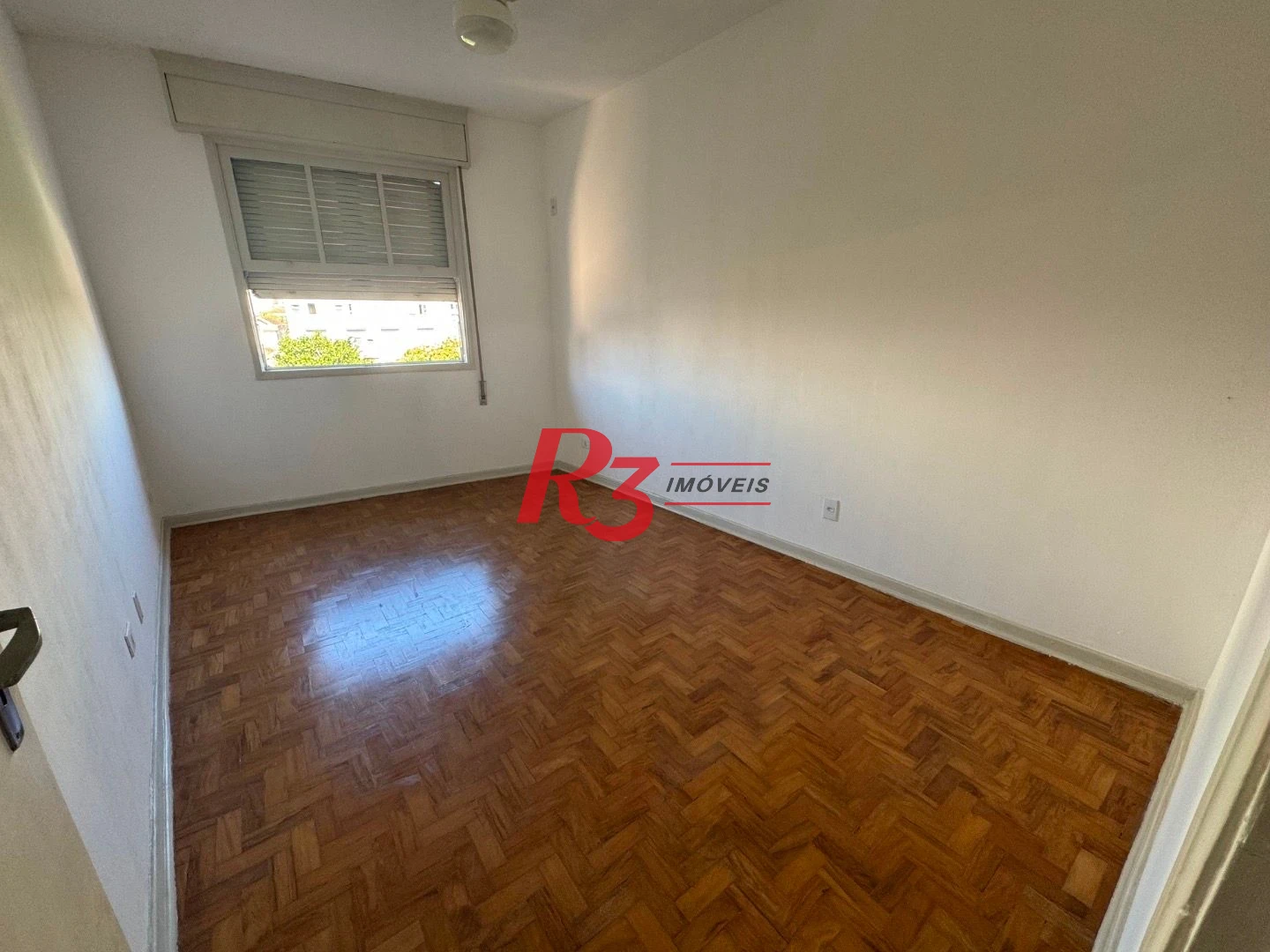 Apartamento com 3 dormitórios para alugar, 100 m² por R$ 3.500,00/mês - Embaré - Santos/SP