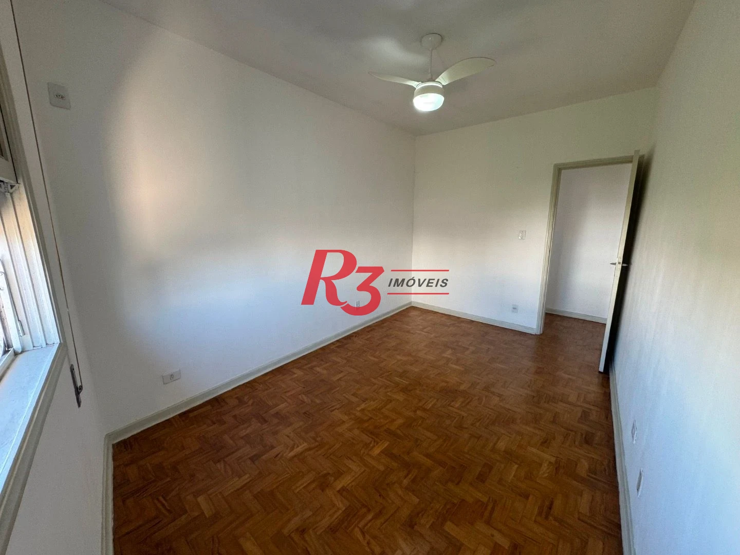 Apartamento com 3 dormitórios para alugar, 100 m² por R$ 3.500,00/mês - Embaré - Santos/SP
