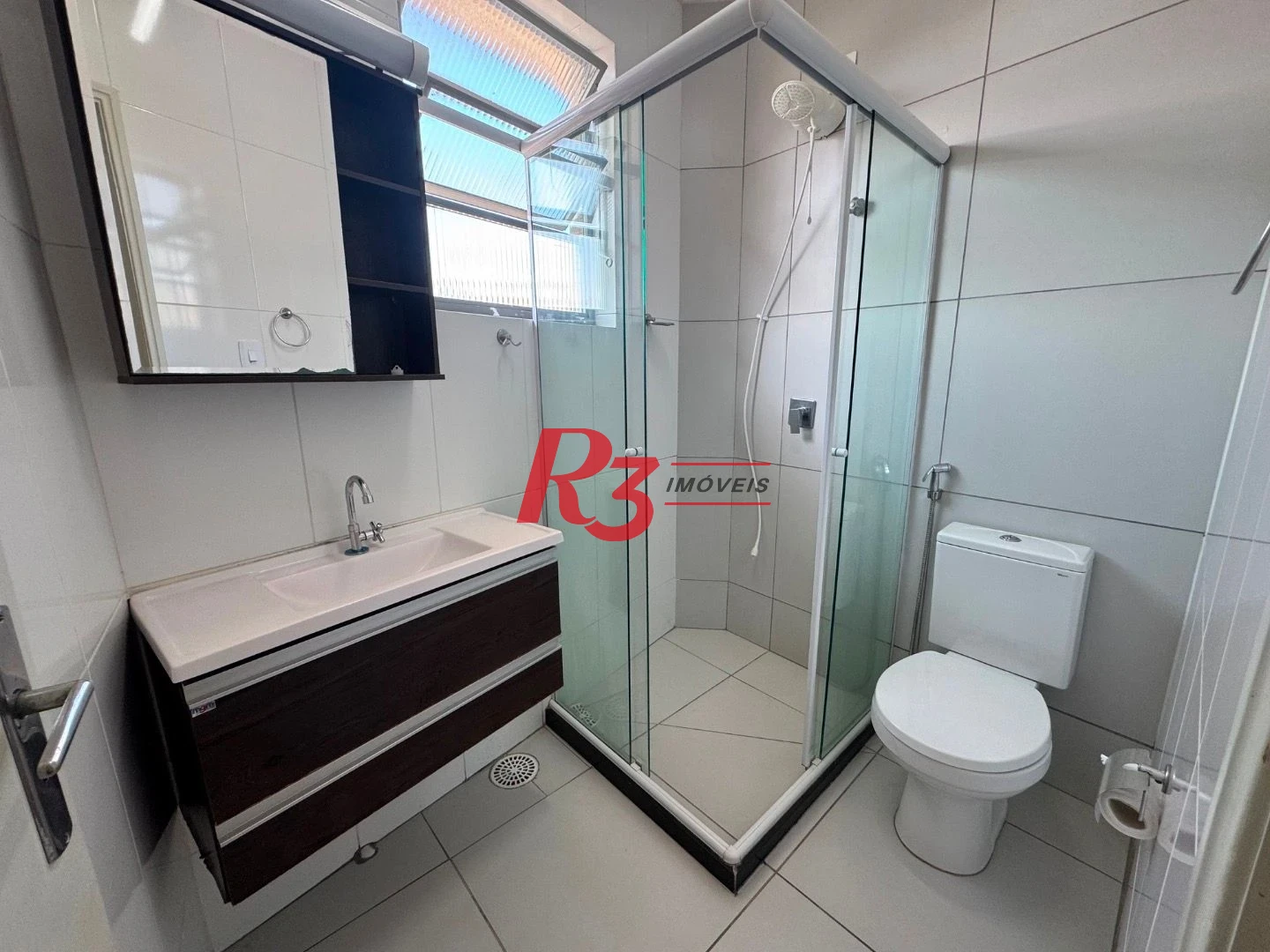 Apartamento com 3 dormitórios para alugar, 100 m² por R$ 3.500,00/mês - Embaré - Santos/SP