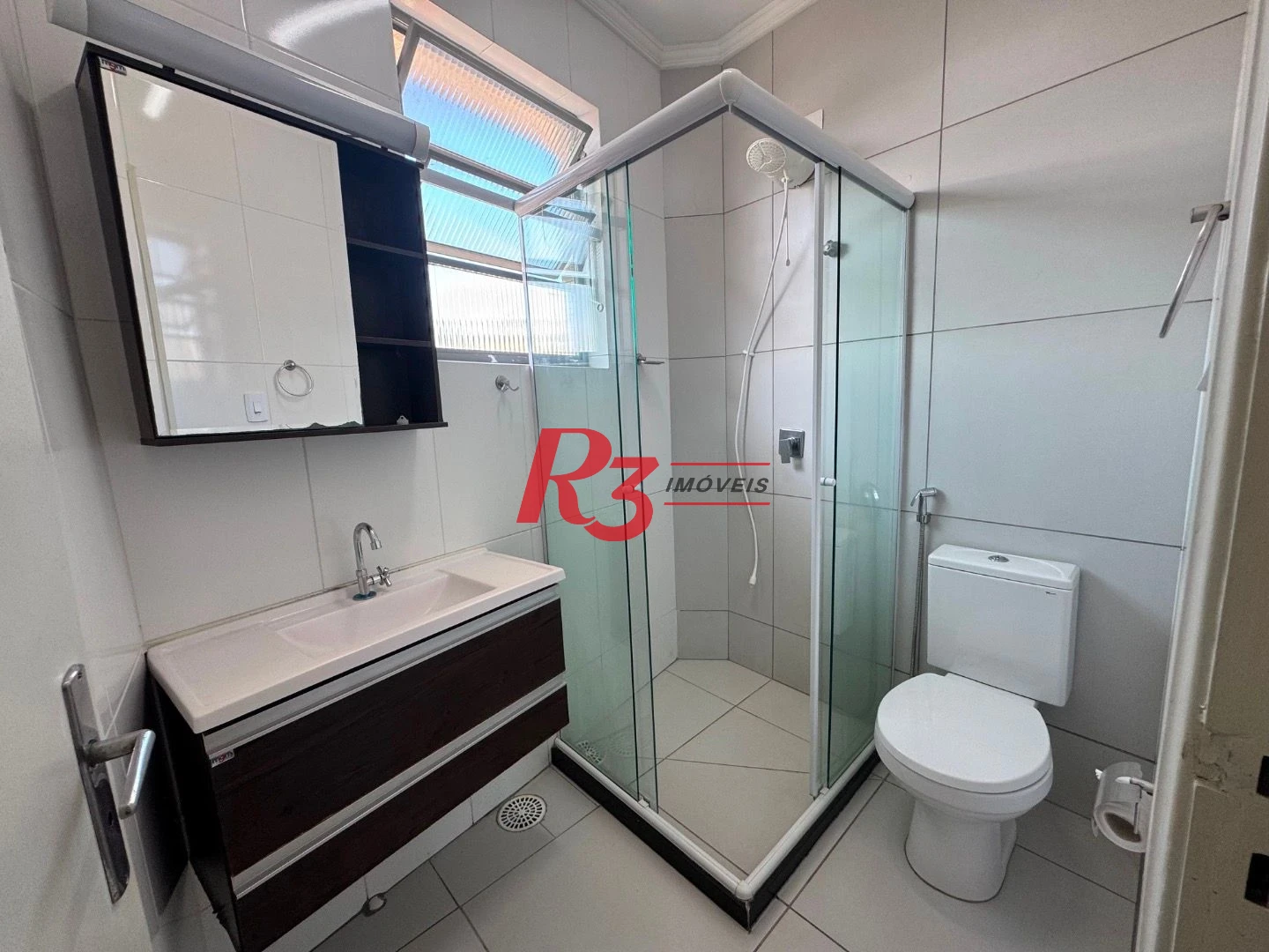 Apartamento com 3 dormitórios para alugar, 100 m² por R$ 3.500,00/mês - Embaré - Santos/SP