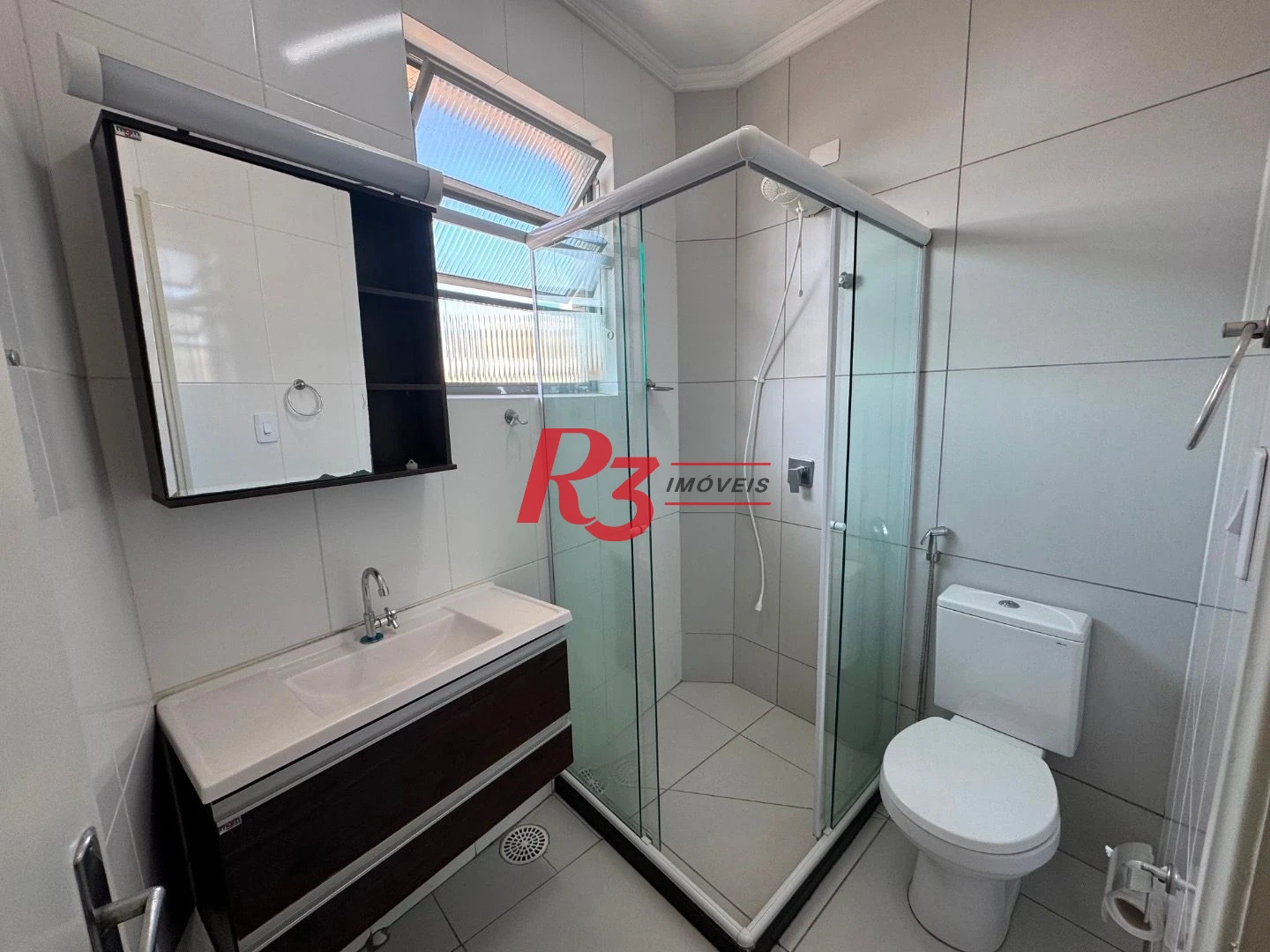 Apartamento com 3 dormitórios para alugar, 100 m² por R$ 3.500,00/mês - Embaré - Santos/SP