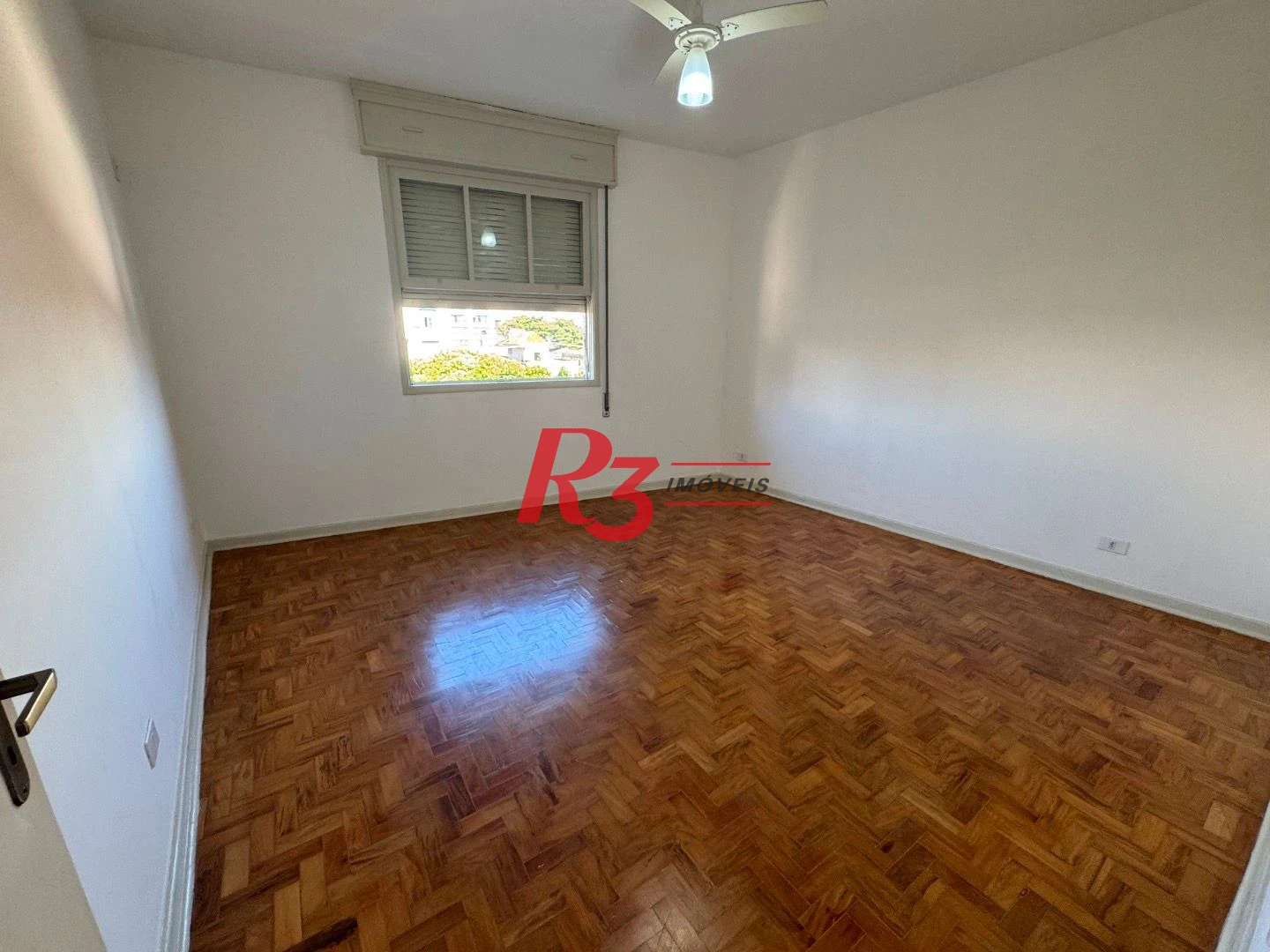 Apartamento com 3 dormitórios para alugar, 100 m² por R$ 3.500,00/mês - Embaré - Santos/SP