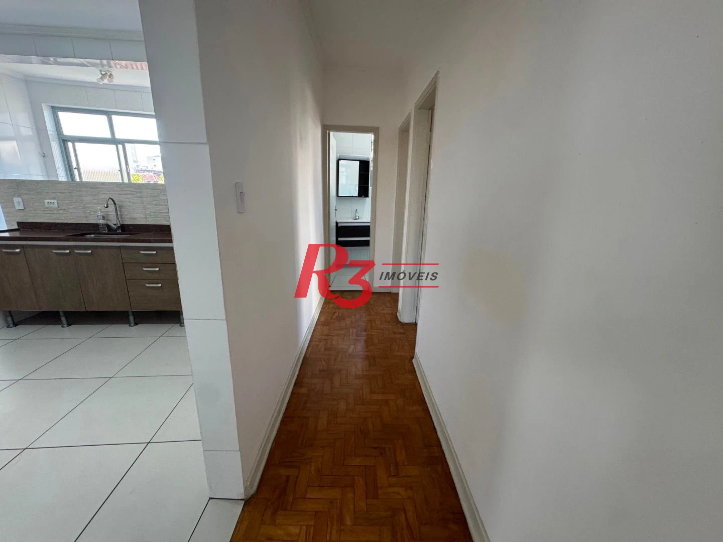 Apartamento com 3 dormitórios para alugar, 100 m² por R$ 3.500,00/mês - Embaré - Santos/SP