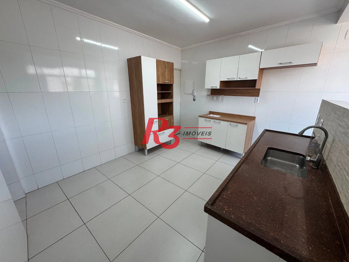 Apartamento com 3 dormitórios para alugar, 100 m² por R$ 3.500,00/mês - Embaré - Santos/SP