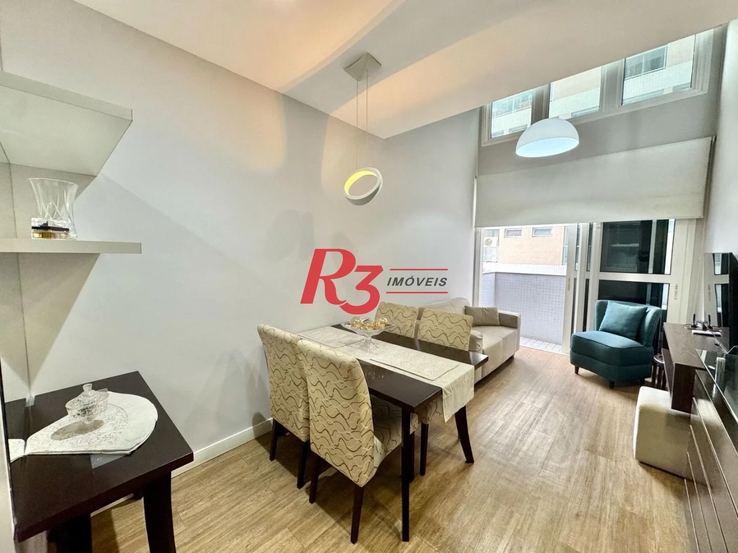 Apartamento com 1 dormitório à venda, 69 m² por R$ 650.000,00 - Gonzaga - Santos/SP