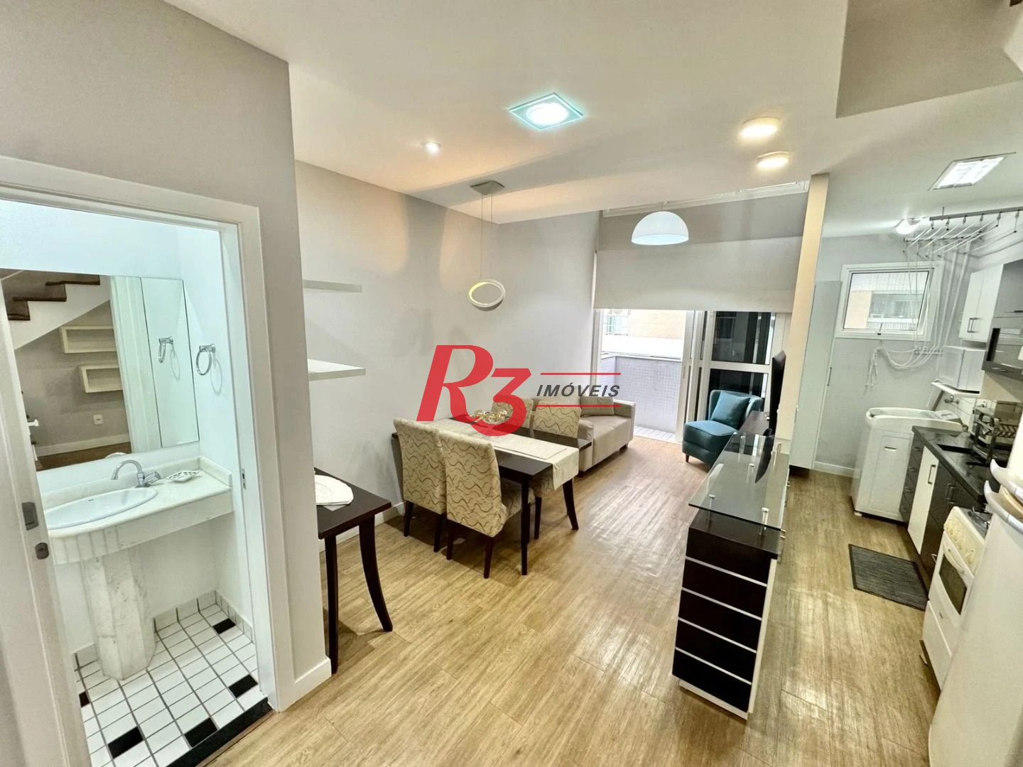 Apartamento com 1 dormitório à venda, 69 m² por R$ 650.000,00 - Gonzaga - Santos/SP