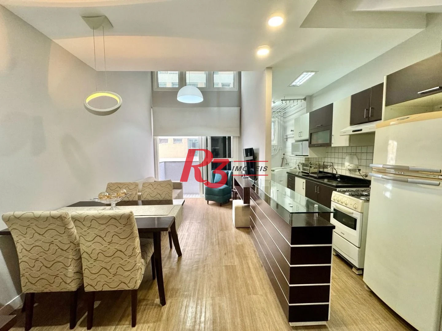 Apartamento com 1 dormitório à venda, 69 m² por R$ 650.000,00 - Gonzaga - Santos/SP