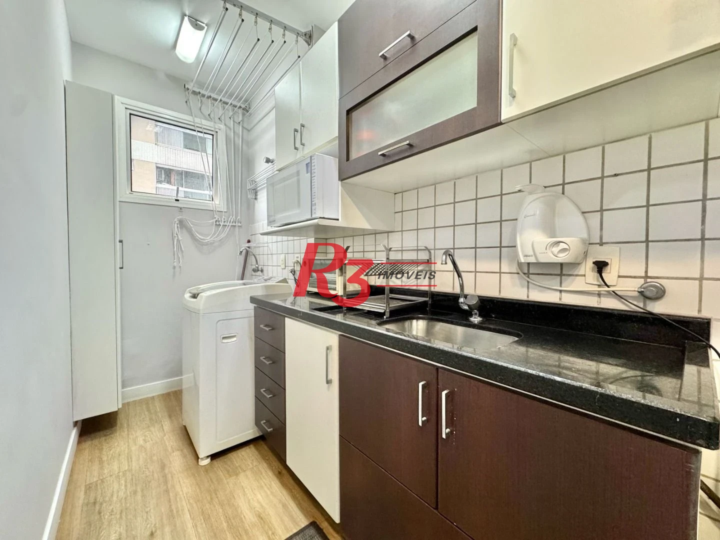 Apartamento com 1 dormitório à venda, 69 m² por R$ 650.000,00 - Gonzaga - Santos/SP
