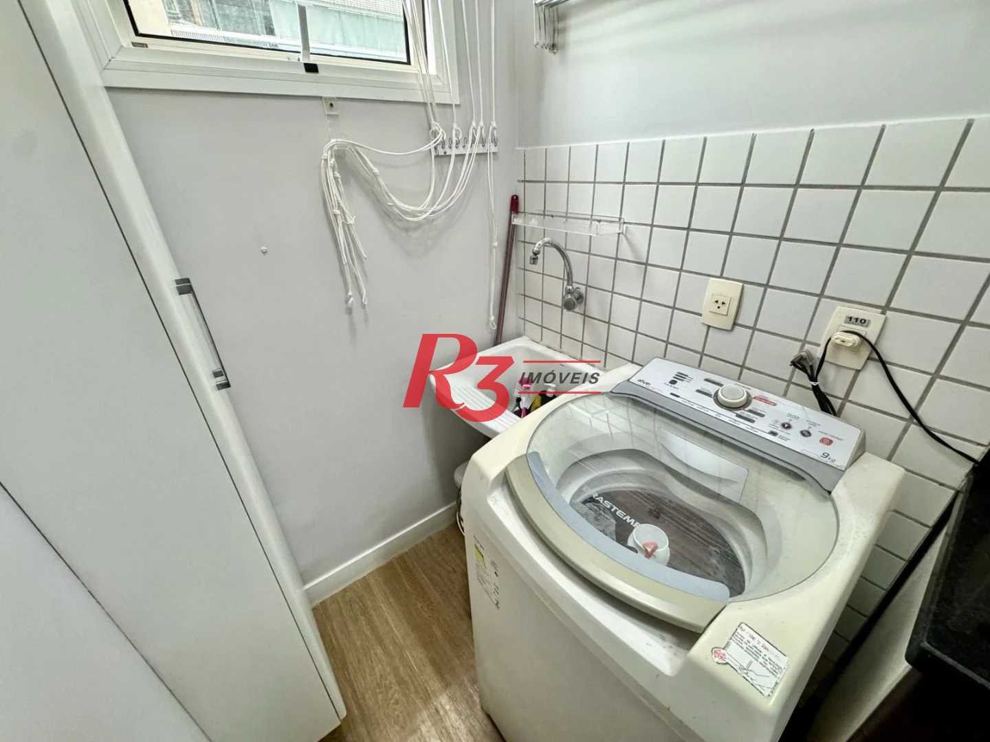 Apartamento com 1 dormitório à venda, 69 m² por R$ 650.000,00 - Gonzaga - Santos/SP
