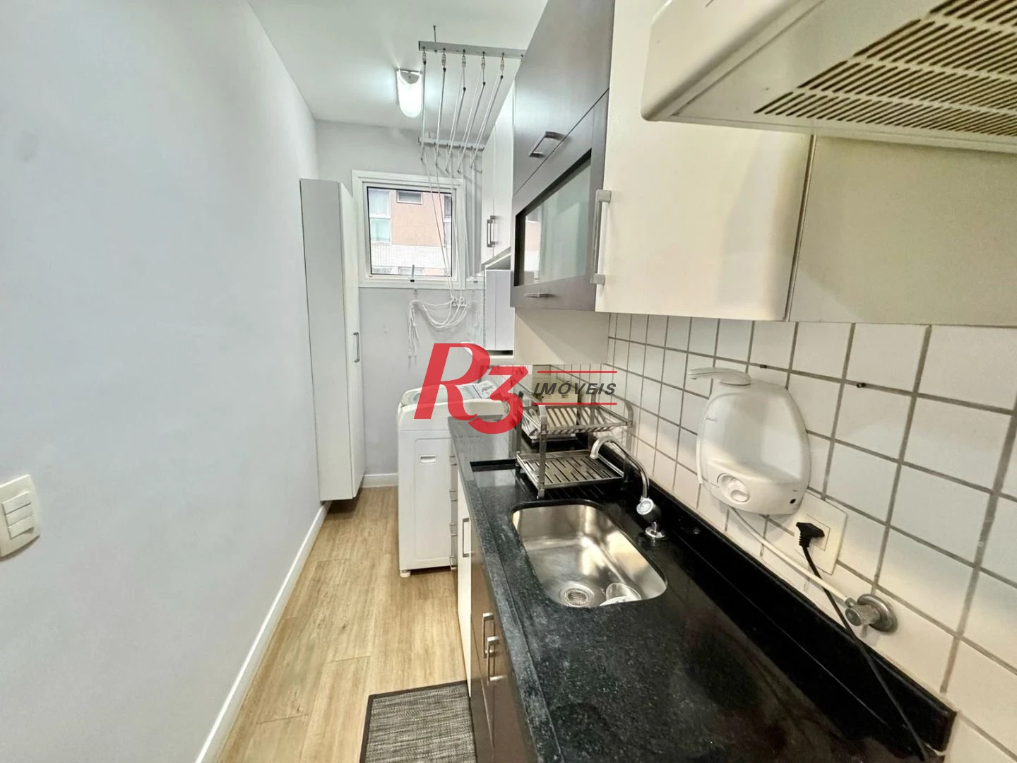 Apartamento com 1 dormitório à venda, 69 m² por R$ 650.000,00 - Gonzaga - Santos/SP
