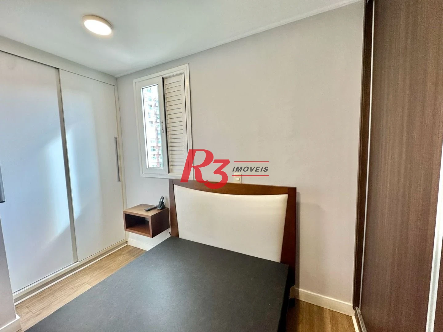 Apartamento com 1 dormitório à venda, 69 m² por R$ 650.000,00 - Gonzaga - Santos/SP