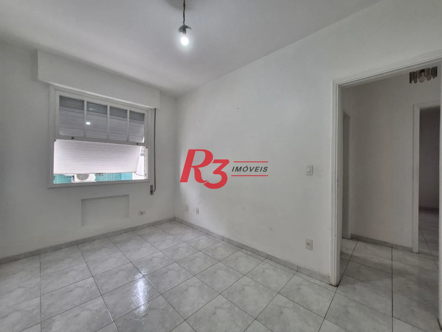 Apartamento com 3 dormitórios à venda, 135 m² por R$ 899.000,00 - Embaré - Santos/SP