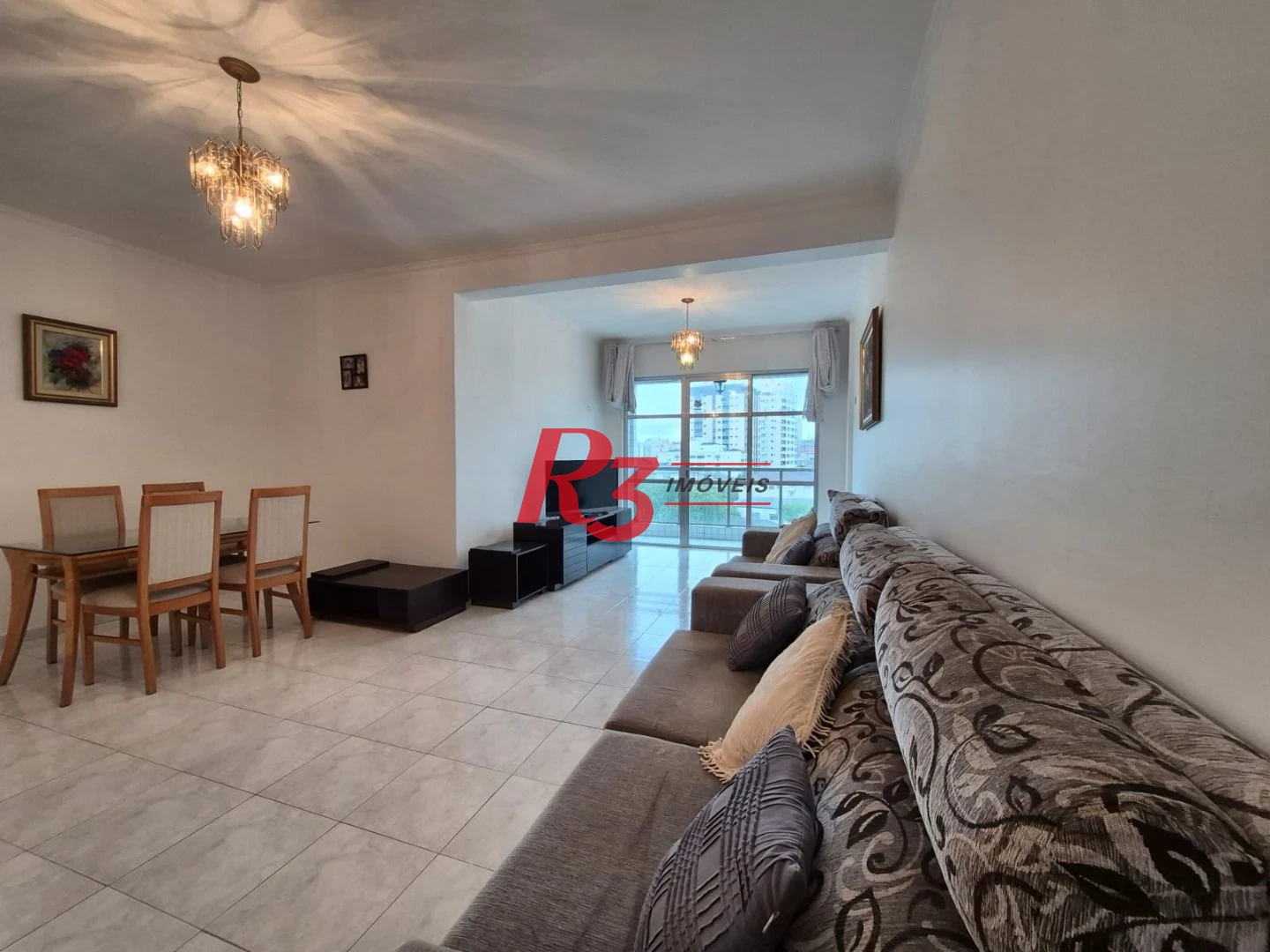 Apartamento com 3 dormitórios à venda, 135 m² por R$ 899.000,00 - Embaré - Santos/SP