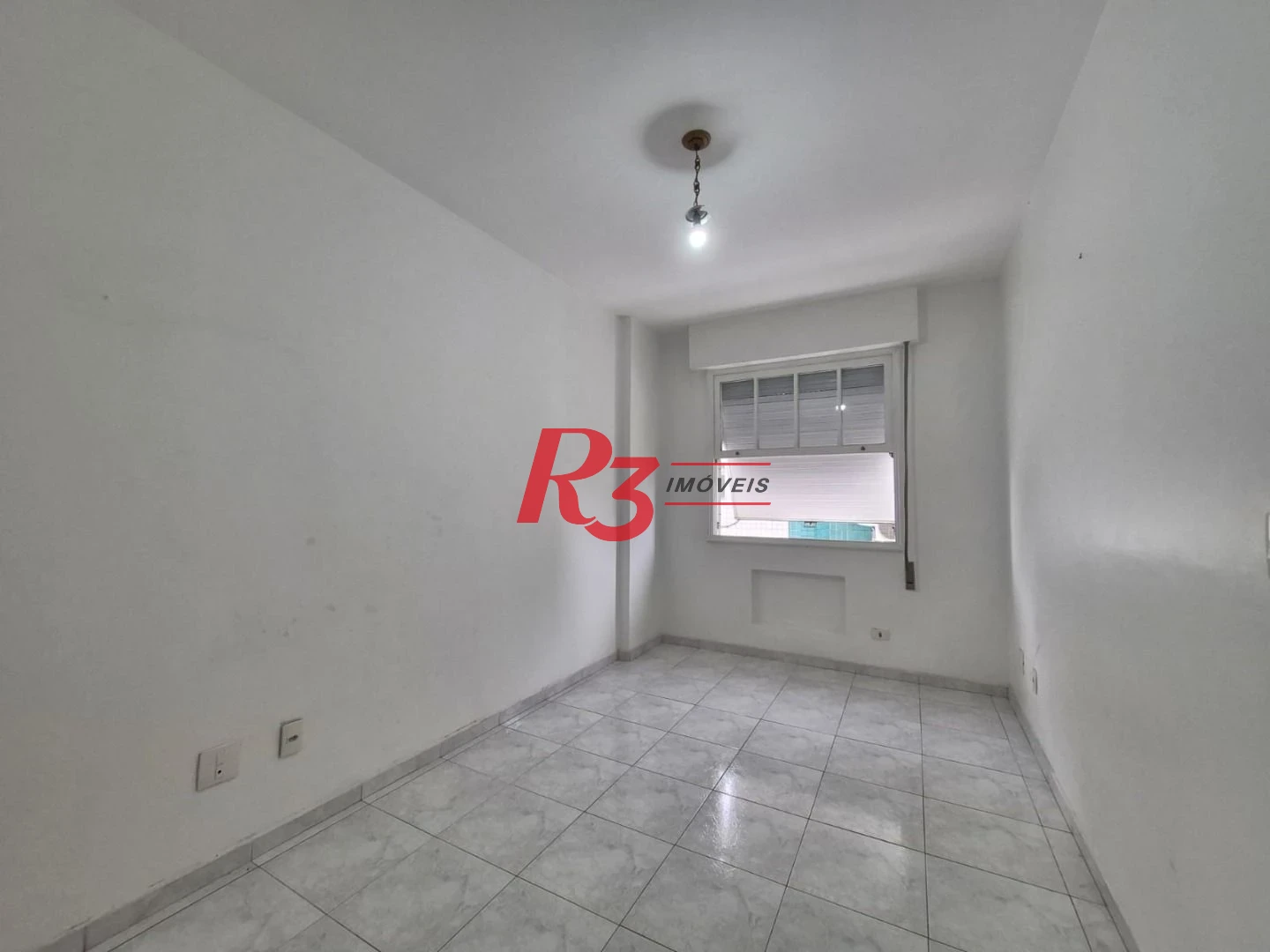 Apartamento com 3 dormitórios à venda, 135 m² por R$ 899.000,00 - Embaré - Santos/SP
