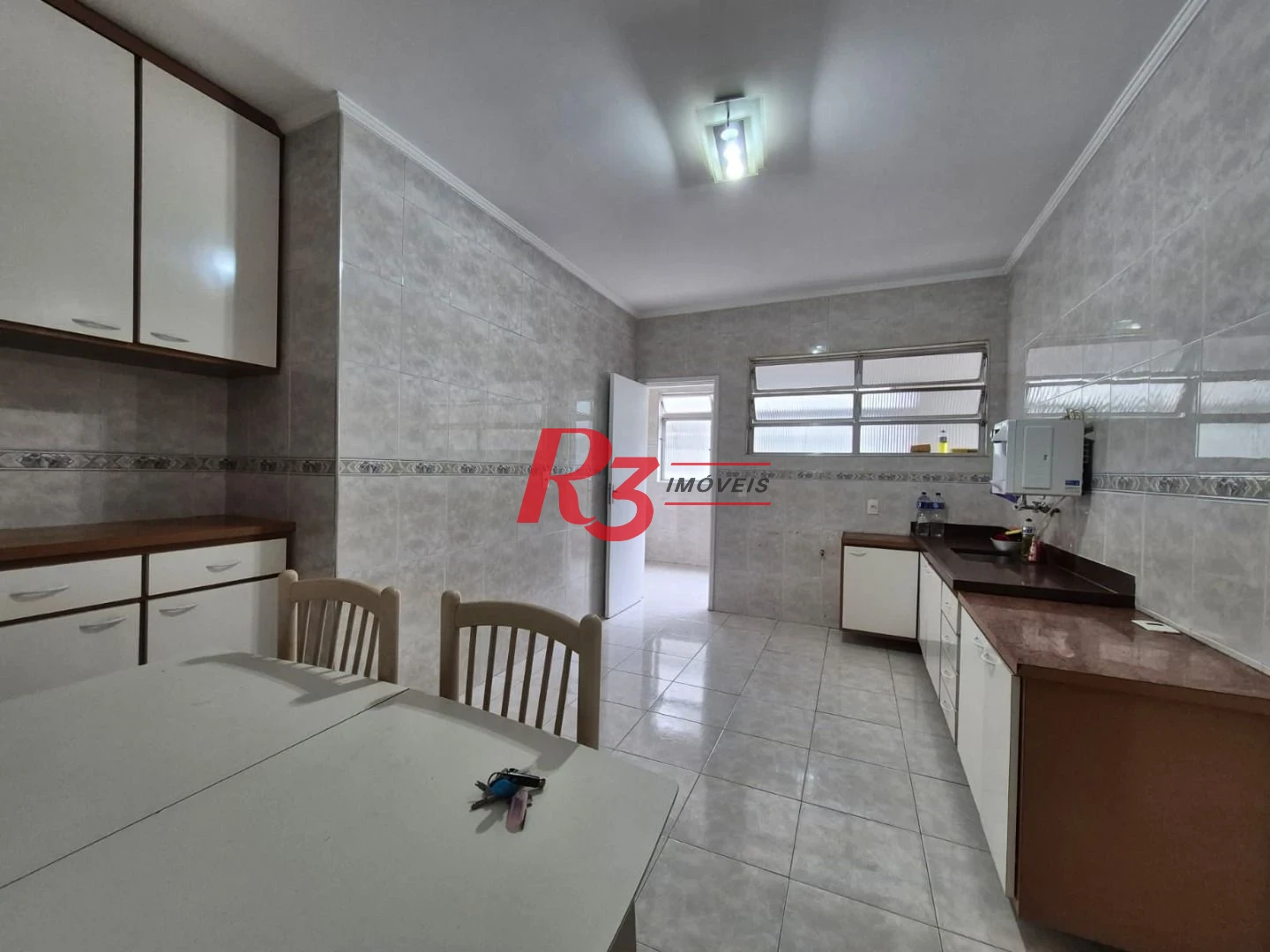 Apartamento com 3 dormitórios à venda, 135 m² por R$ 899.000,00 - Embaré - Santos/SP