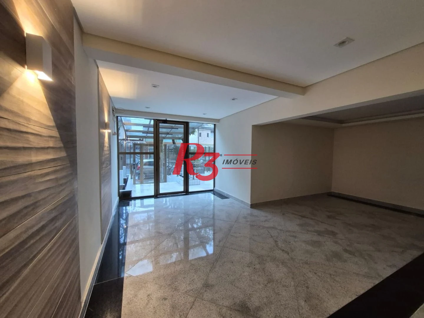 Apartamento com 3 dormitórios à venda, 135 m² por R$ 899.000,00 - Embaré - Santos/SP