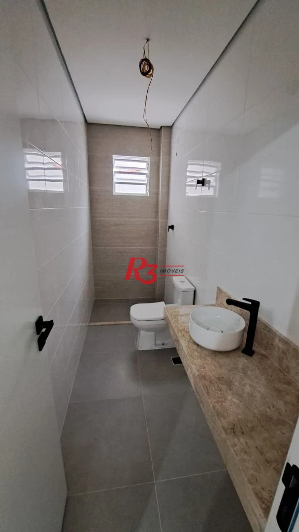 Casa com 3 dormitórios à venda, 139 m² por R$ 1.400.000,00 - Aparecida - Santos/SP