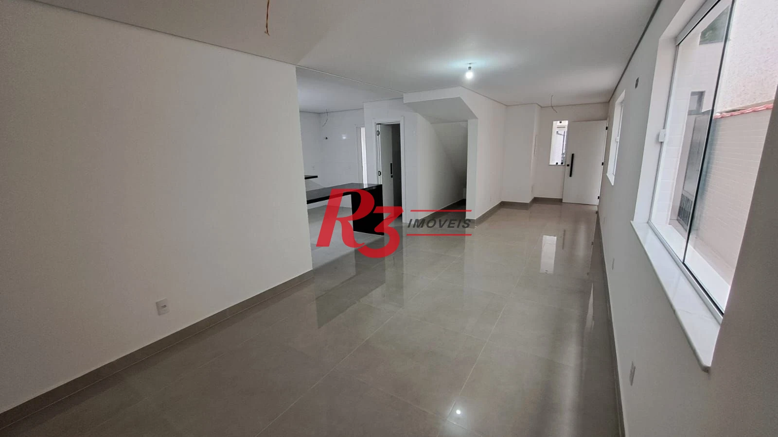 Casa com 3 dormitórios à venda, 139 m² por R$ 1.400.000,00 - Aparecida - Santos/SP