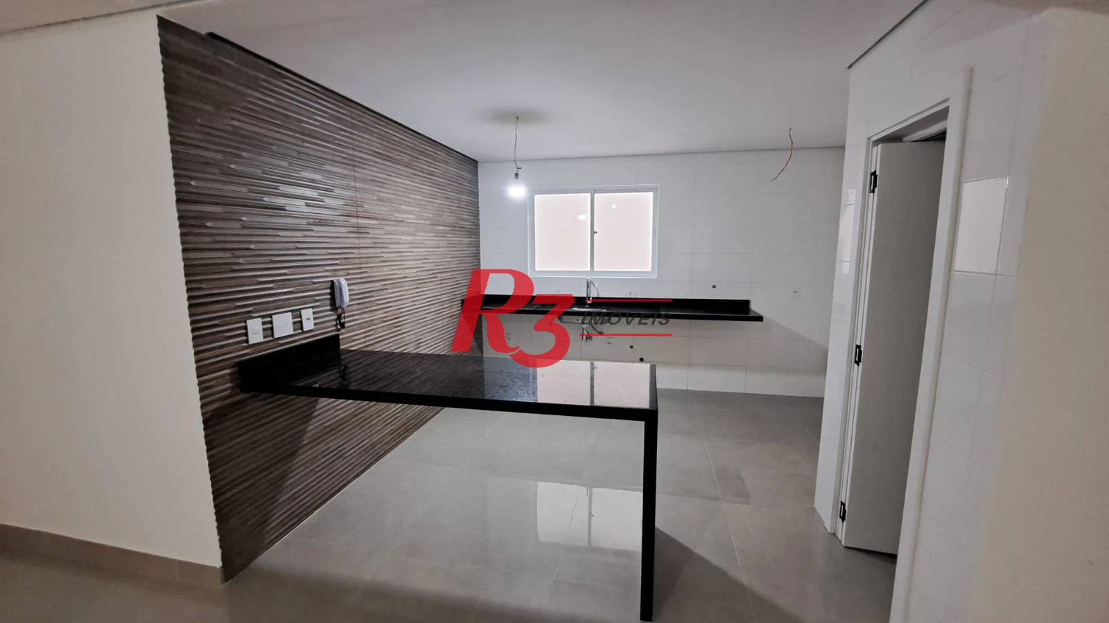 Casa com 3 dormitórios à venda, 139 m² por R$ 1.400.000,00 - Aparecida - Santos/SP