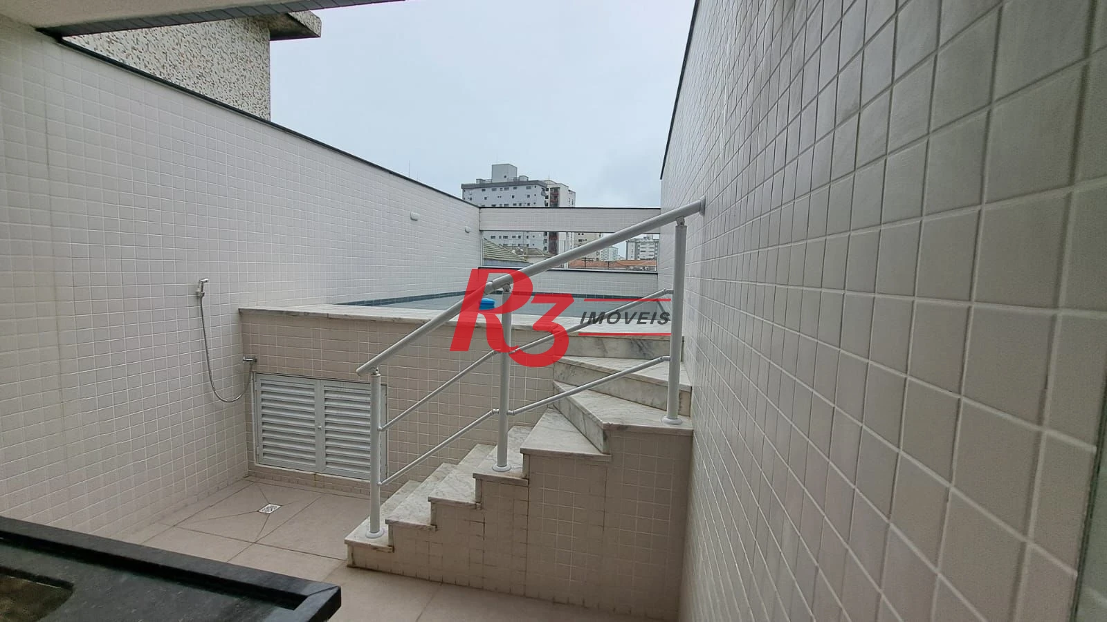 Casa com 3 dormitórios à venda, 151 m² por R$ 1.450.000,00 - Aparecida - Santos/SP