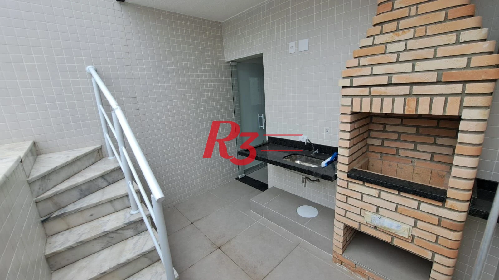 Casa com 3 dormitórios à venda, 151 m² por R$ 1.450.000,00 - Aparecida - Santos/SP