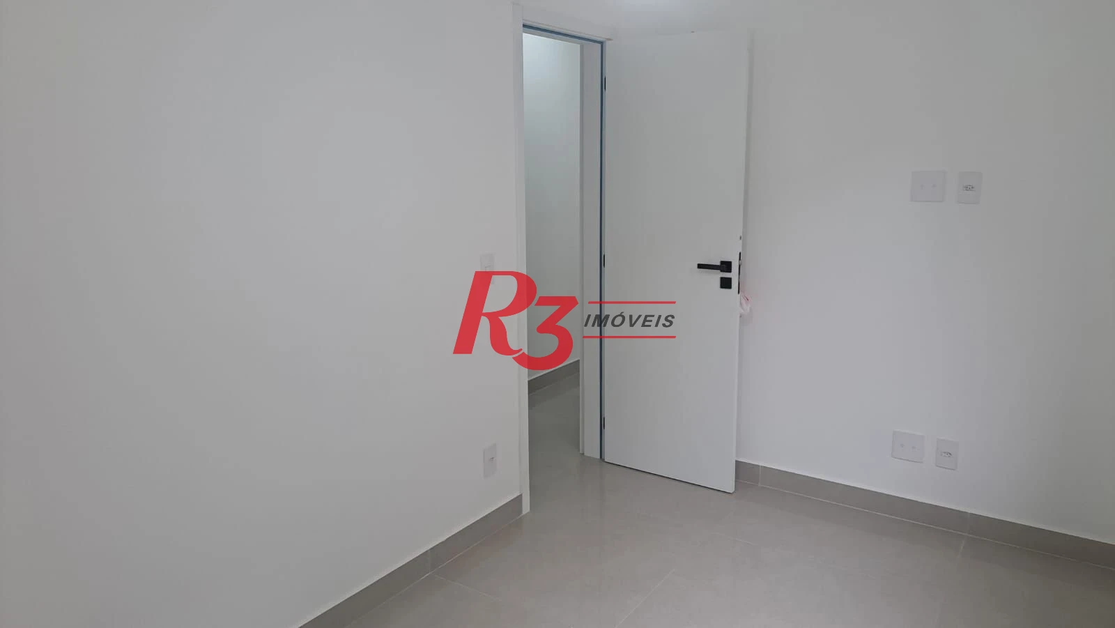 Casa com 3 dormitórios à venda, 152 m² por R$ 1.450.000,00 - Aparecida - Santos/SP