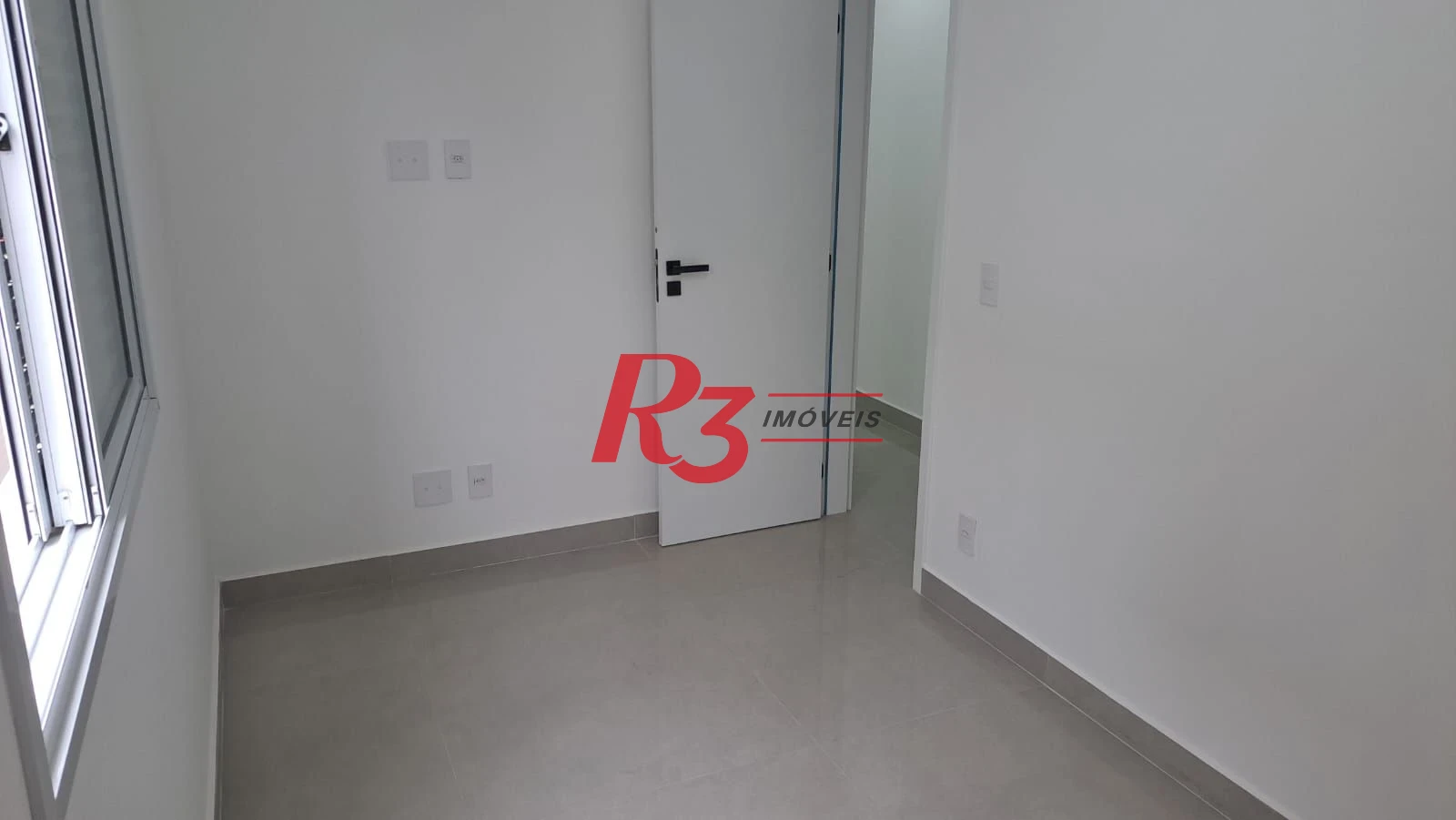 Casa com 3 dormitórios à venda, 152 m² por R$ 1.450.000,00 - Aparecida - Santos/SP