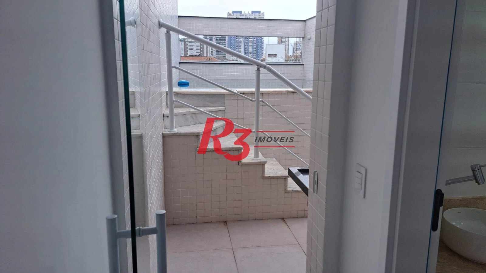 Casa com 3 dormitórios à venda, 152 m² por R$ 1.450.000,00 - Aparecida - Santos/SP