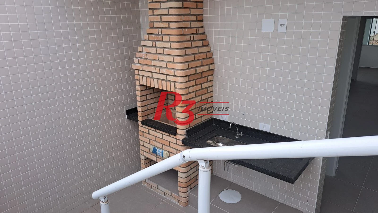 Casa com 3 dormitórios à venda, 152 m² por R$ 1.450.000,00 - Aparecida - Santos/SP