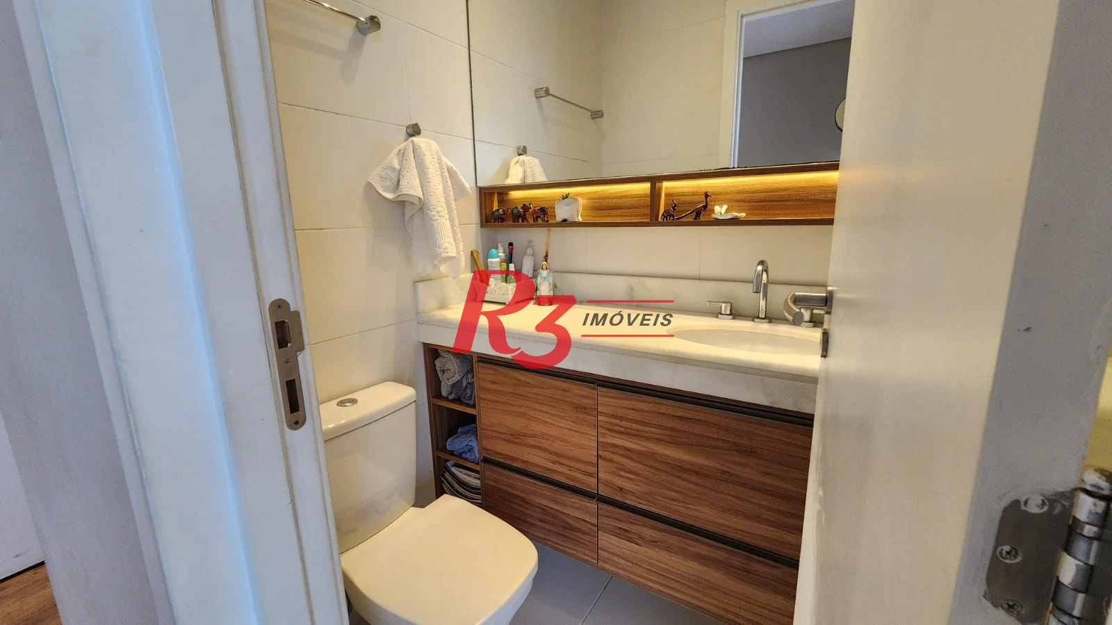 Apartamento com 2 dormitórios à venda, 83 m² por R$ 1.650.000,00 - Boqueirão - Santos/SP