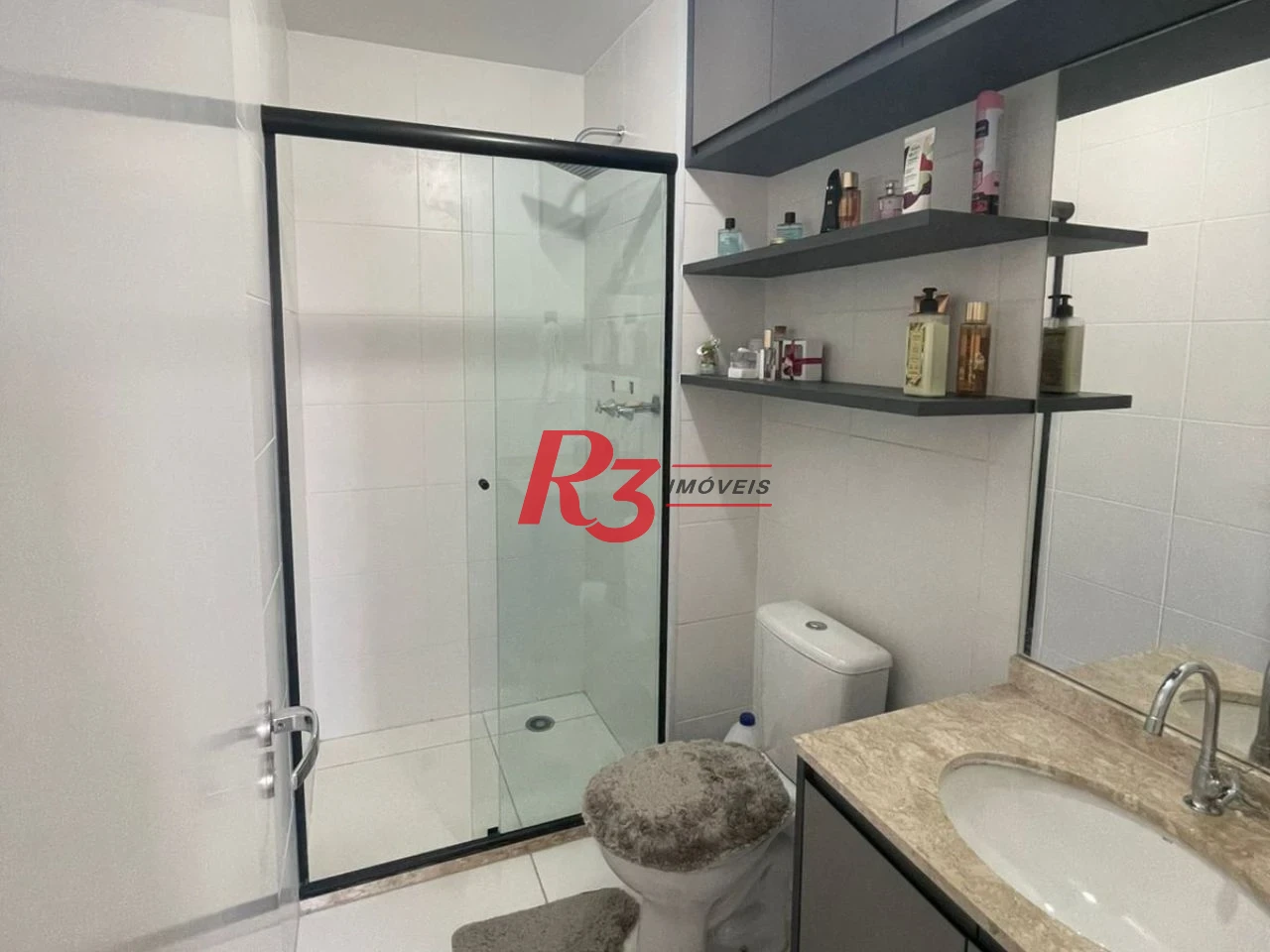 Apartamento com 2 dormitórios para alugar, 63 m² por R$ 5.600,00/mês - Marapé - Santos/SP