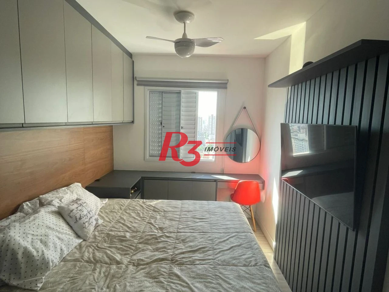 Apartamento com 2 dormitórios para alugar, 63 m² por R$ 5.600,00/mês - Marapé - Santos/SP