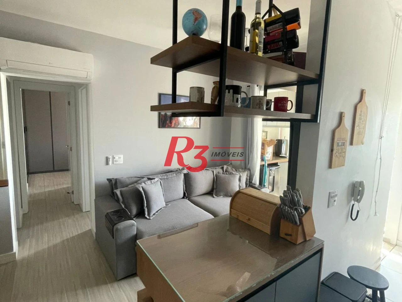 Apartamento com 2 dormitórios para alugar, 63 m² por R$ 5.600,00/mês - Marapé - Santos/SP