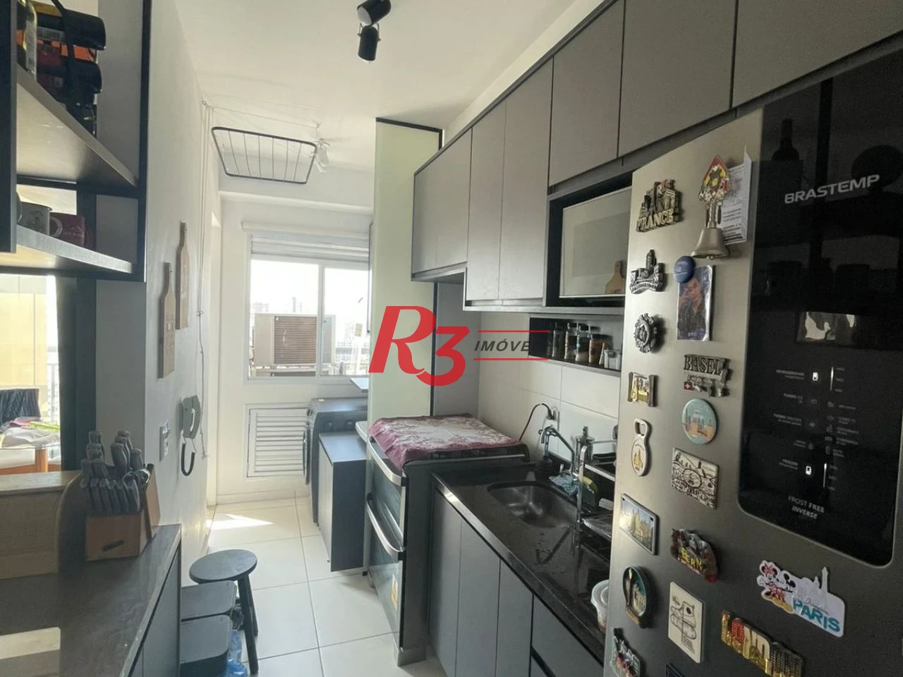 Apartamento com 2 dormitórios para alugar, 63 m² por R$ 5.600,00/mês - Marapé - Santos/SP