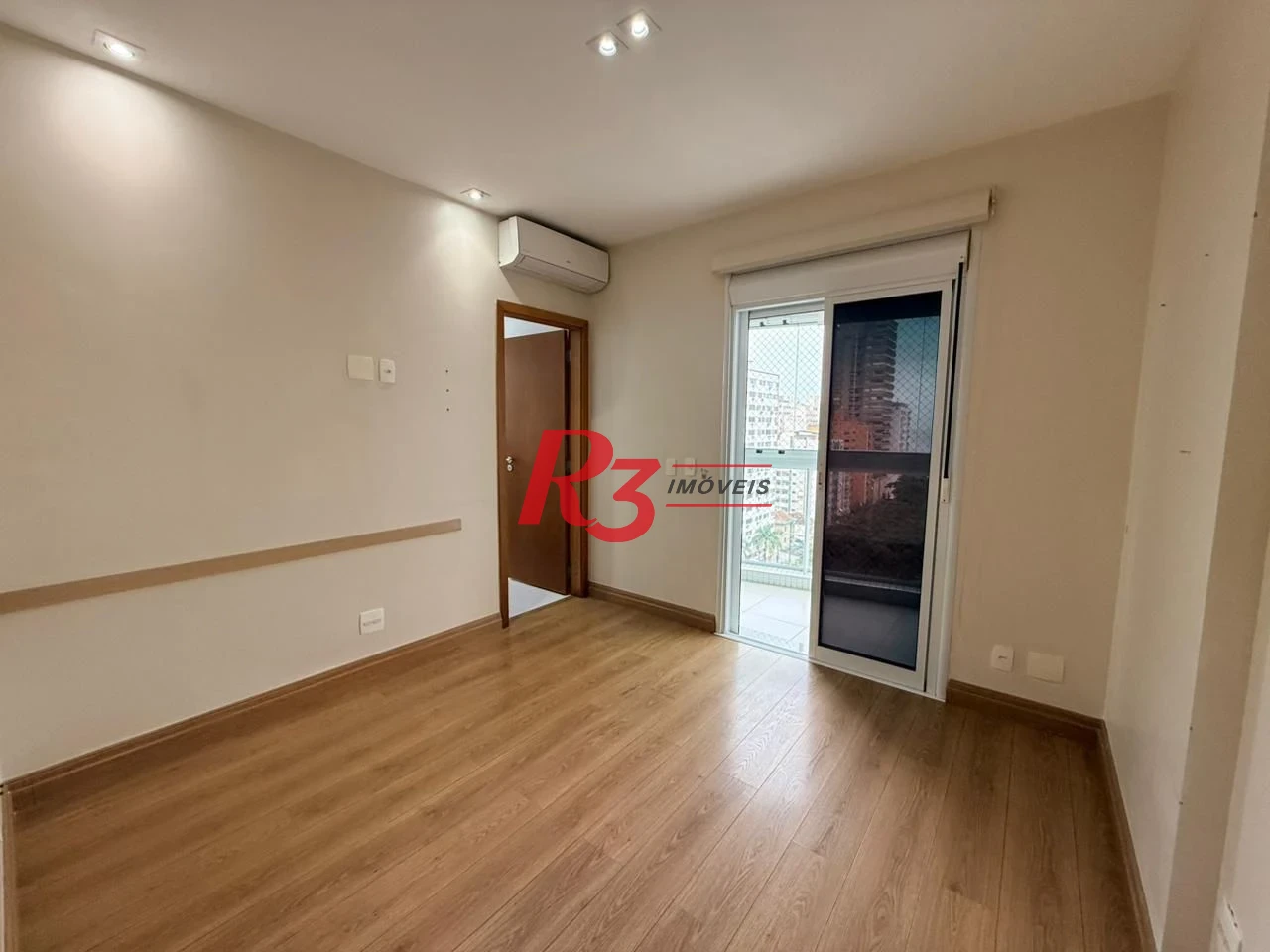 Apartamento com 4 dormitórios à venda, 182 m² por R$ 2.650.000,00 - Aparecida - Santos/SP