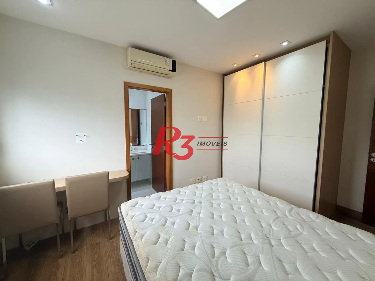 Apartamento com 4 dormitórios à venda, 182 m² por R$ 2.650.000,00 - Aparecida - Santos/SP