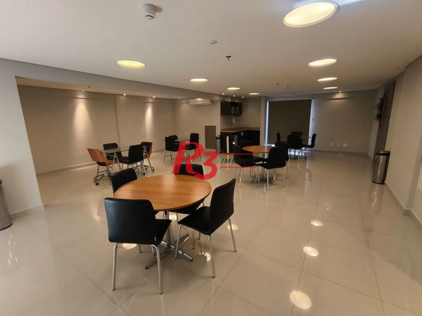 Sala para alugar, 50 m² por R$ 3.800,00/mês - Marapé - Santos/SP