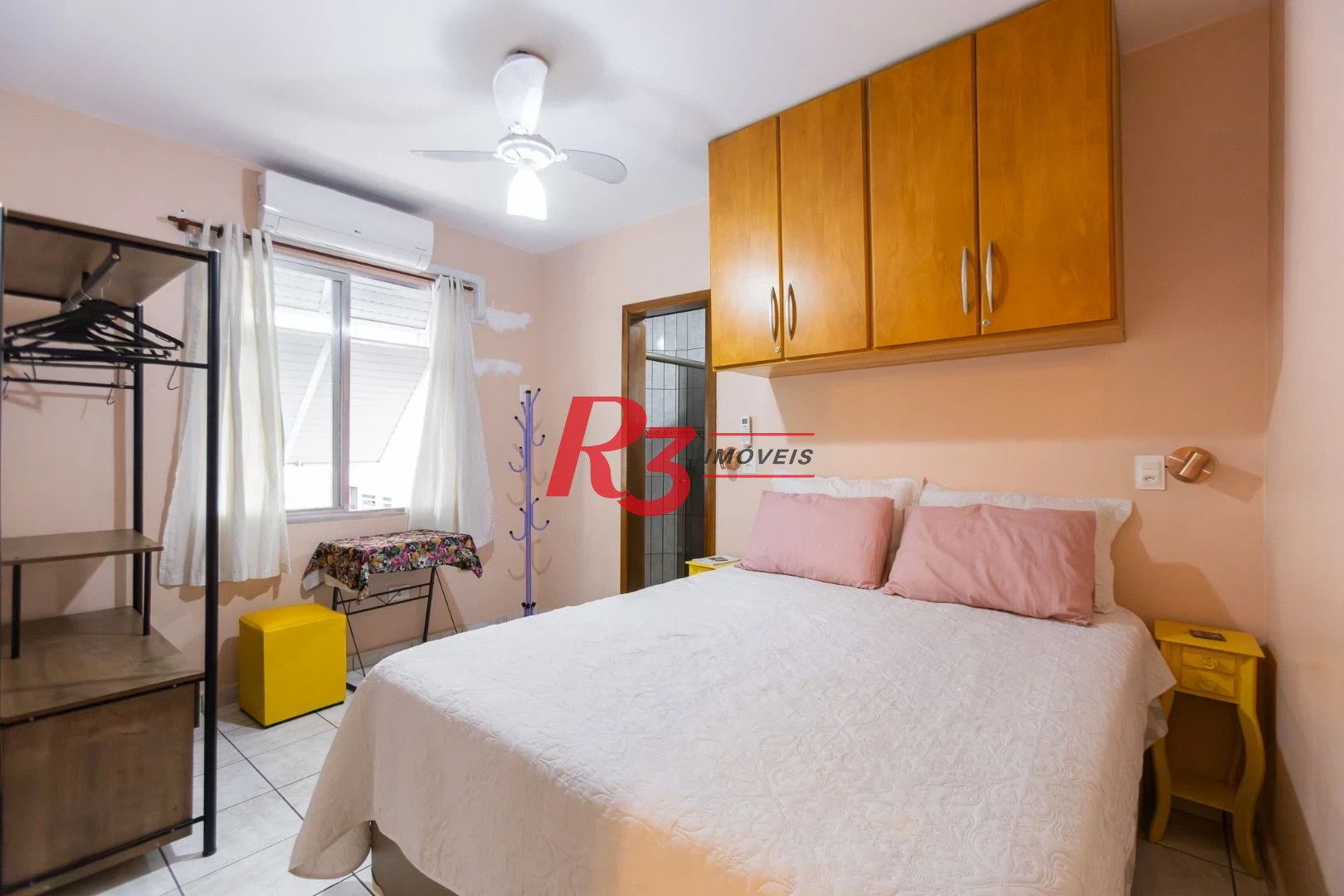 Apartamento com 3 dormitórios para alugar, 86 m² por R$ 6.000,02/mês - Ponta da Praia - Santos/SP