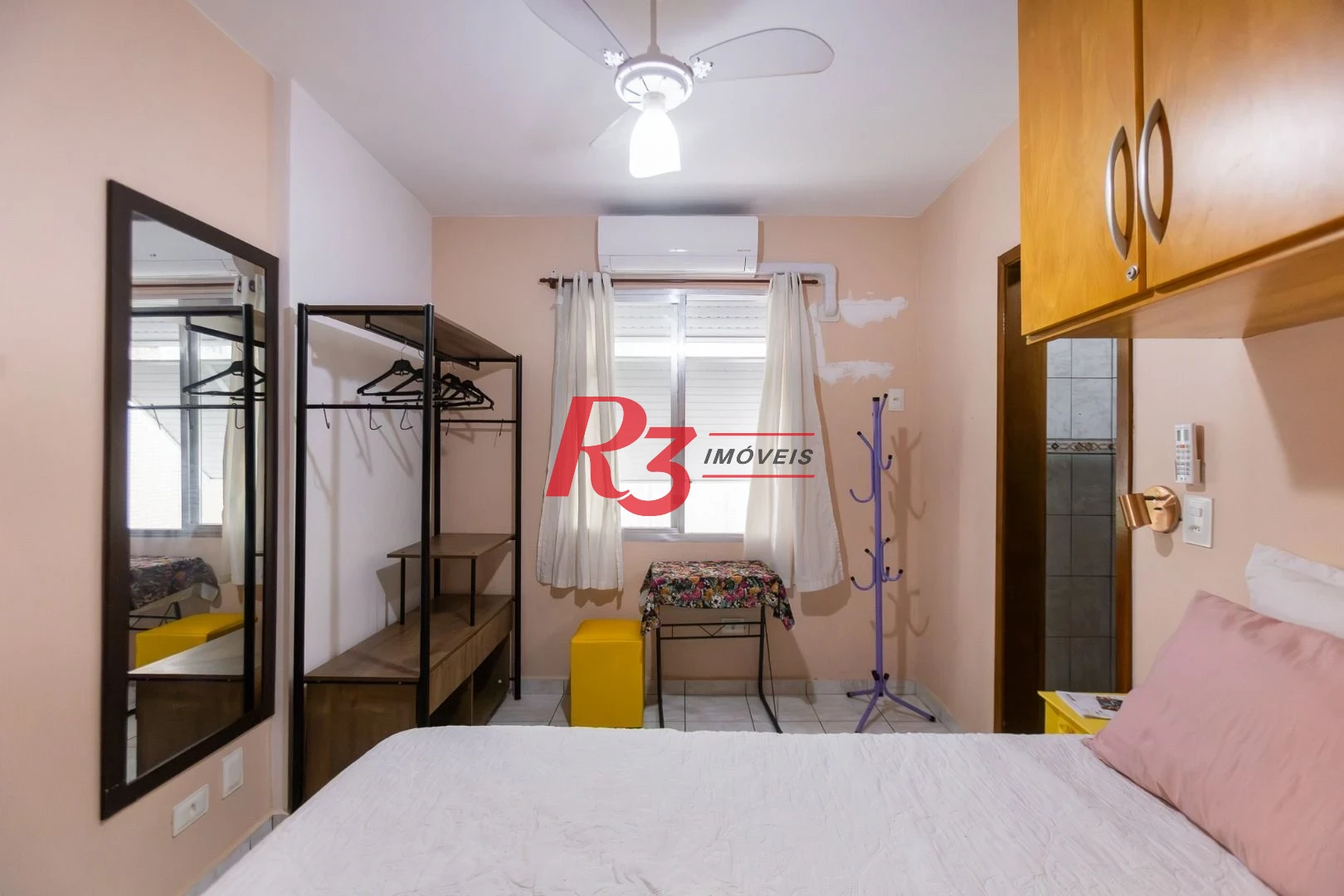 Apartamento com 3 dormitórios para alugar, 86 m² por R$ 6.000,02/mês - Ponta da Praia - Santos/SP