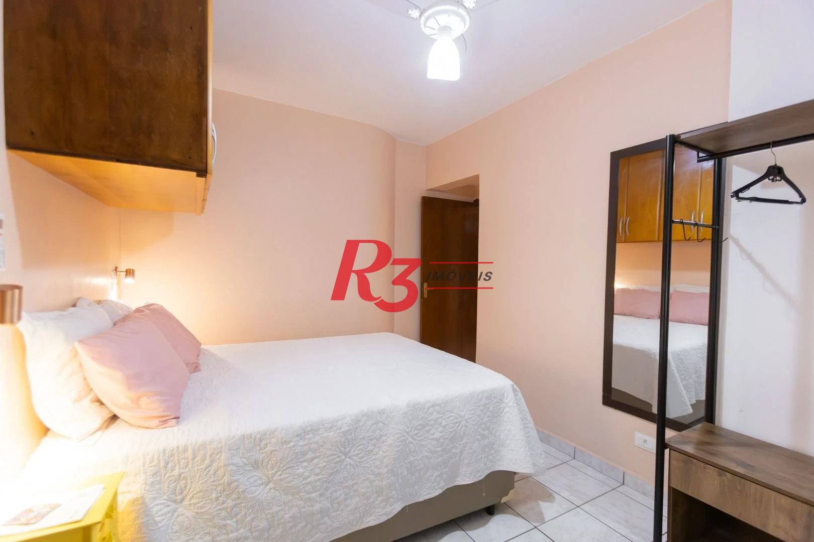 Apartamento com 3 dormitórios para alugar, 86 m² por R$ 6.000,02/mês - Ponta da Praia - Santos/SP