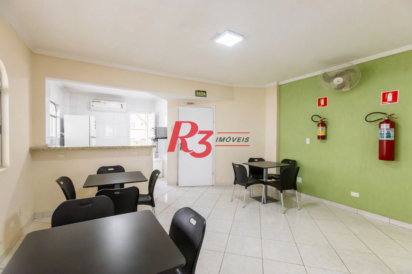 Apartamento com 3 dormitórios para alugar, 86 m² por R$ 6.000,02/mês - Ponta da Praia - Santos/SP