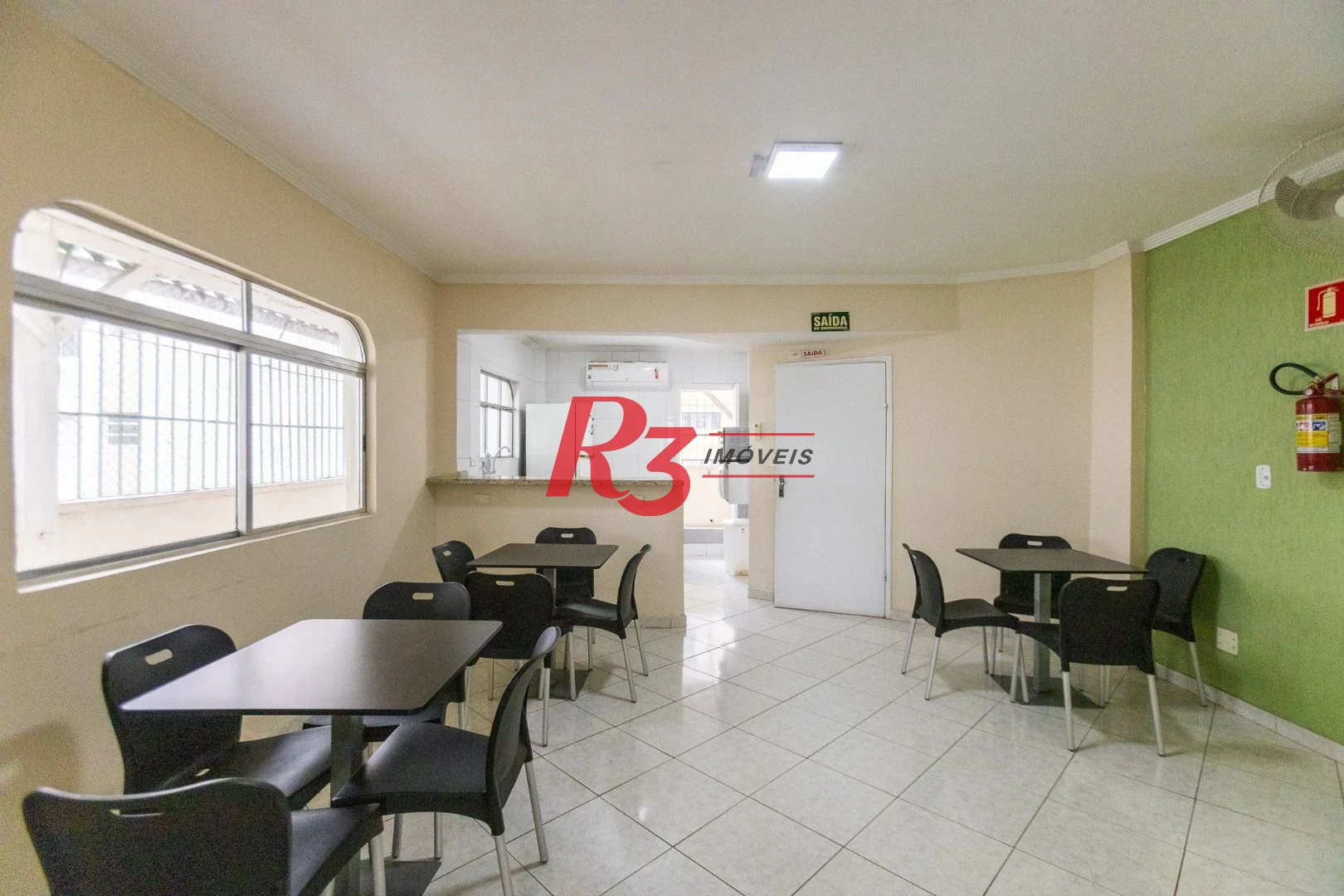 Apartamento com 3 dormitórios para alugar, 86 m² por R$ 6.000,02/mês - Ponta da Praia - Santos/SP