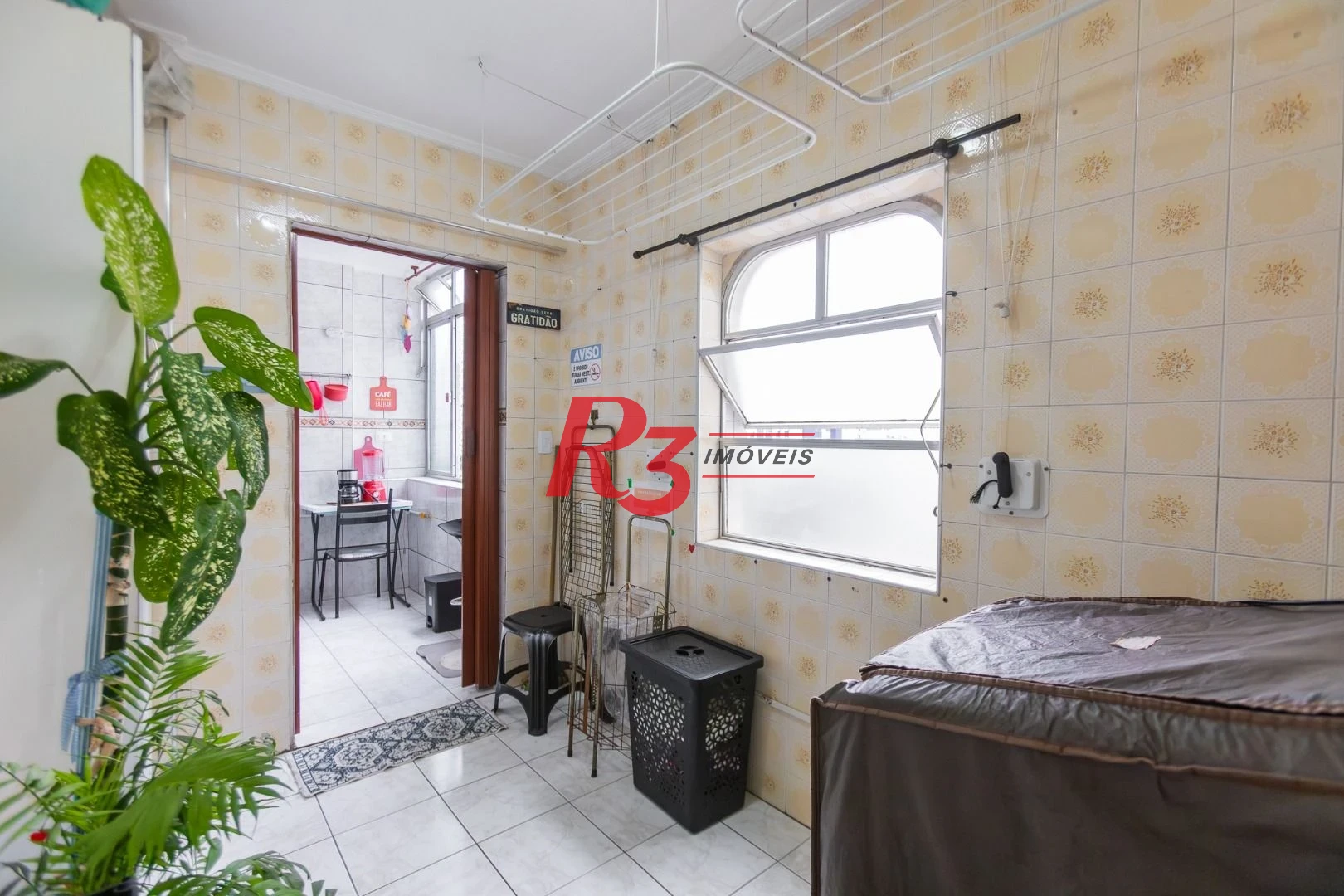 Apartamento com 3 dormitórios para alugar, 86 m² por R$ 6.000,02/mês - Ponta da Praia - Santos/SP