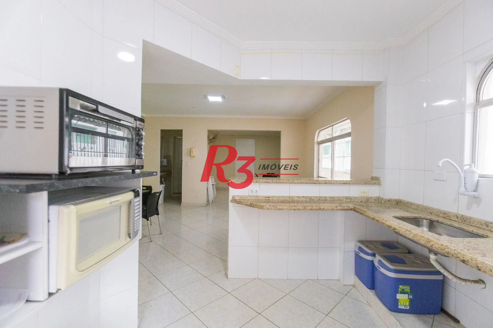 Apartamento com 3 dormitórios para alugar, 86 m² por R$ 6.000,02/mês - Ponta da Praia - Santos/SP