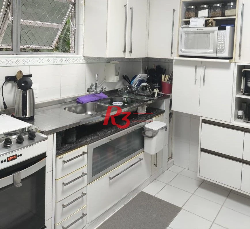 Apartamento com 2 dormitórios à venda, 70 m² por R$ 399.000,00 - Marapé - Santos/SP