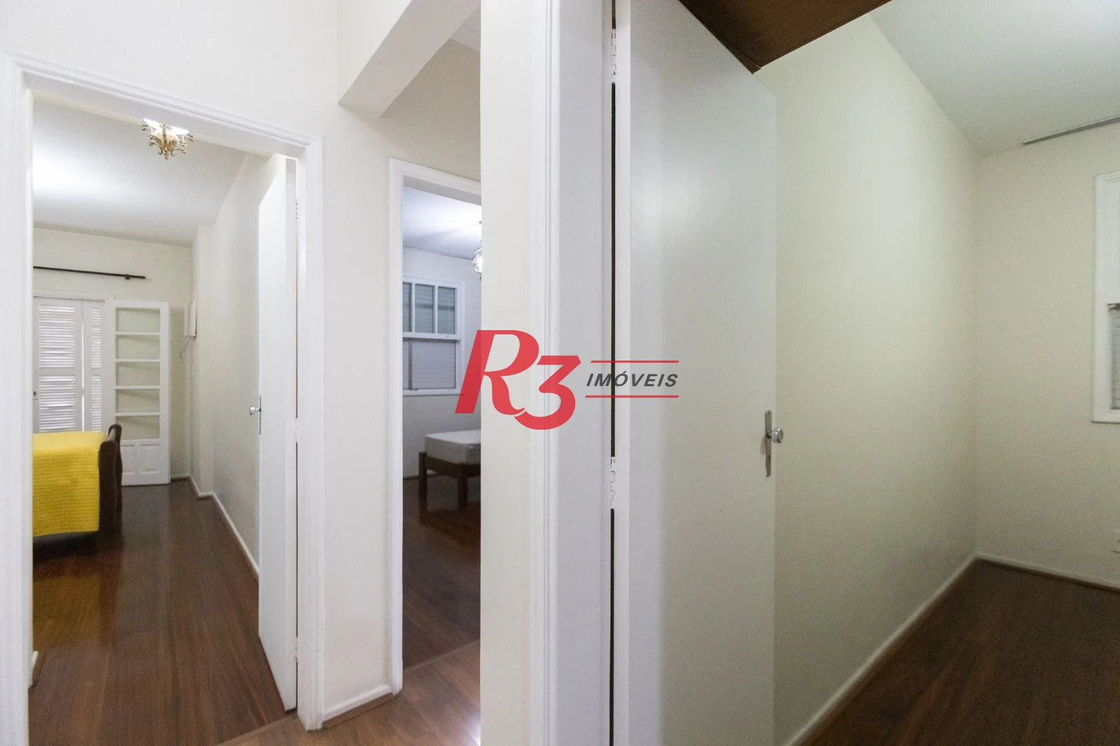 Apartamento com 3 dormitórios para alugar, 121 m² por R$ 5.600,00/mês - Gonzaga - Santos/SP